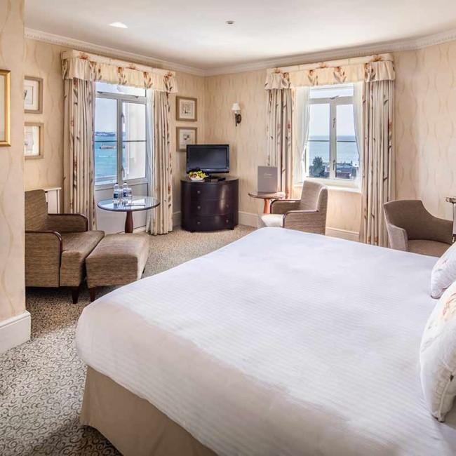 Chambre supérieure avec vue sur la mer