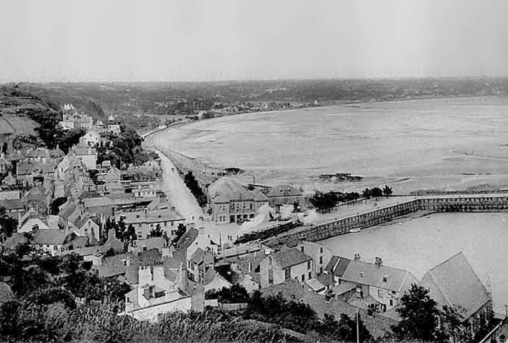 st-aubin-harbour-train