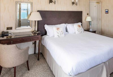 chambre-superieure-avec-vue-sur-la-mer
