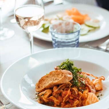 hotel-cristina-jersey-food